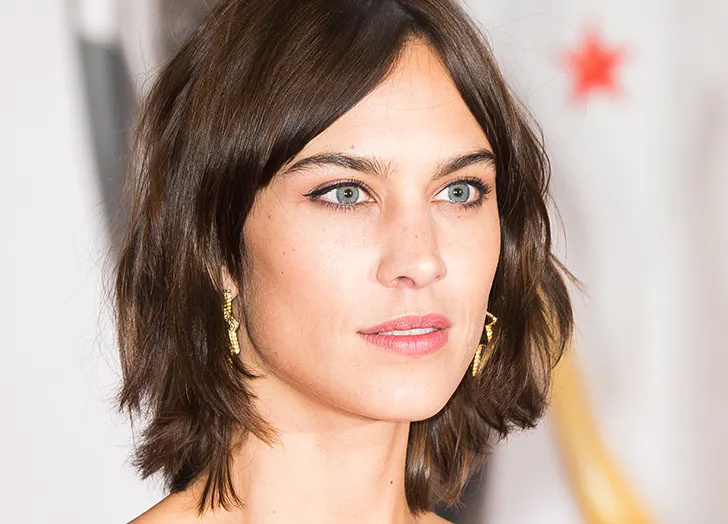 15-dollar-haircuts-style-curtain-fringe.jpg 15-dollar-haircuts-style-curtain-fringe.jpg